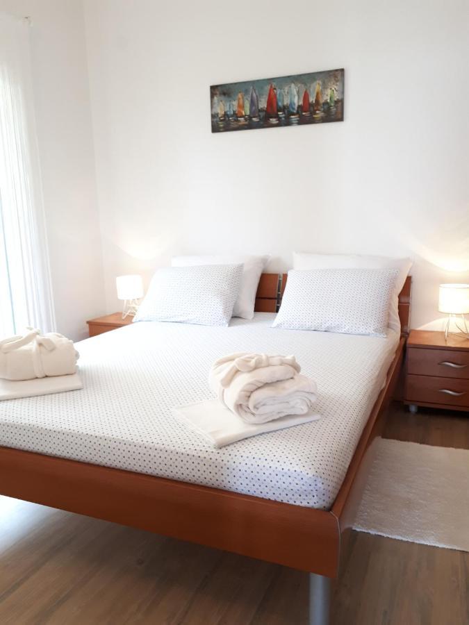 Apartment Prkic Trogir Bagian luar foto